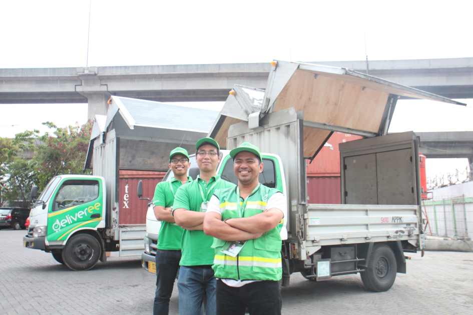 Dari Ekspedisi  Indah Cargo Jogja Serang Deliveree 