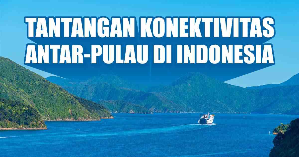 Pulau-Pulau yang terpisahkan oleh laut dan kapal berlayar ditengahnya