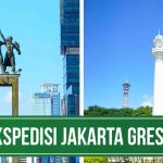 Monumen Bundaran HI dan Tugu Alun-alun Gresik dengan konteks “Ekspedisi Jakarta Gresik.”