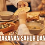 Keluarga muslim sedang melaksanakan makan sahur di meja makan sebagai latar belakang dengan judul gambar “Kirim Makanan Sahur dan Puasa”