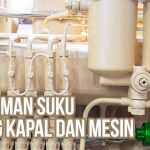 Bagian mesin kapal dengan pipa, filter, dan katup berwarna krem. Teks: "Pengiriman Suku Cadang Kapal dan Mesin".