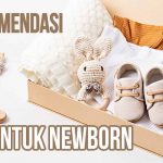 Kotak berisi hadiah perlengkapan bayi sebagai ilustrasi “7 Rekomendasi Kado untuk Newborn”.